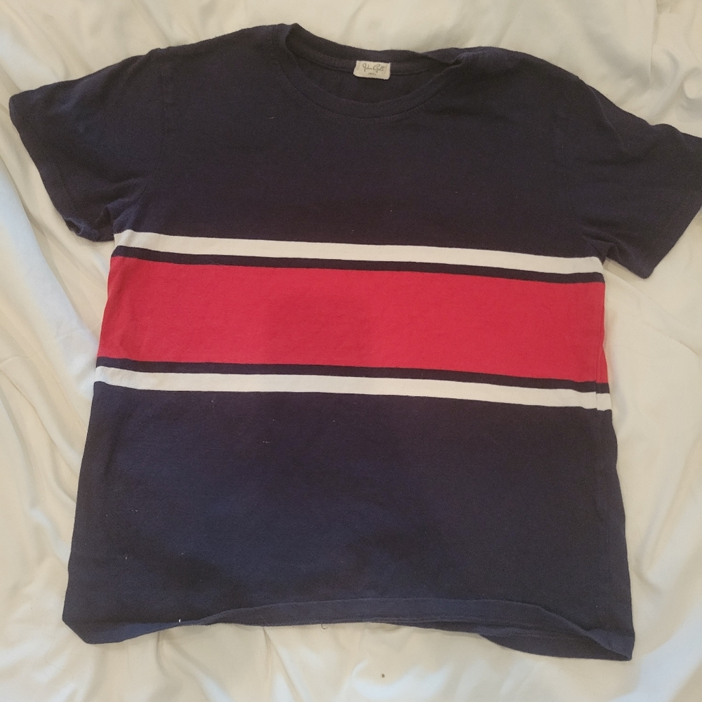 T-shirt, small